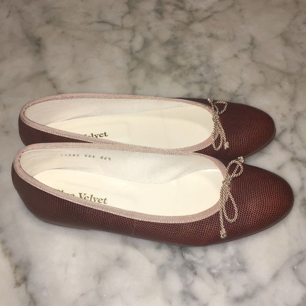 Blue Velvet Brown Lizard Embossed Leather Flats - Picture 2 of 8
